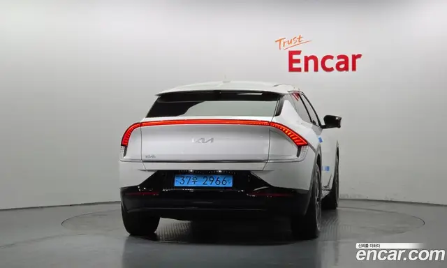Kia EV6 2024 0.2 автомат (гидро), миниатюра 4 Kia EV6 2024 0.2 автомат (гидро), миниатюра 4