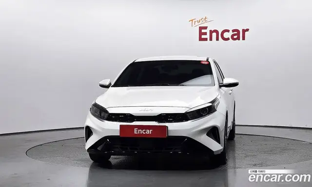 Kia K3 2022 1.6 автомат (гидро), миниатюра 3 Kia K3 2022 1.6 автомат (гидро), миниатюра 3