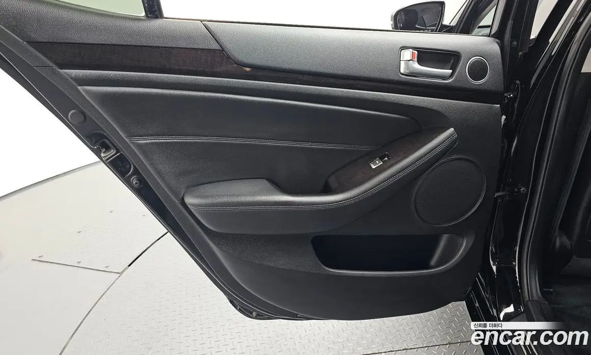 Kia K7 2013 2.4 автомат (гидро), фото 15 Kia K7 2013 2.4 автомат (гидро), фото 15