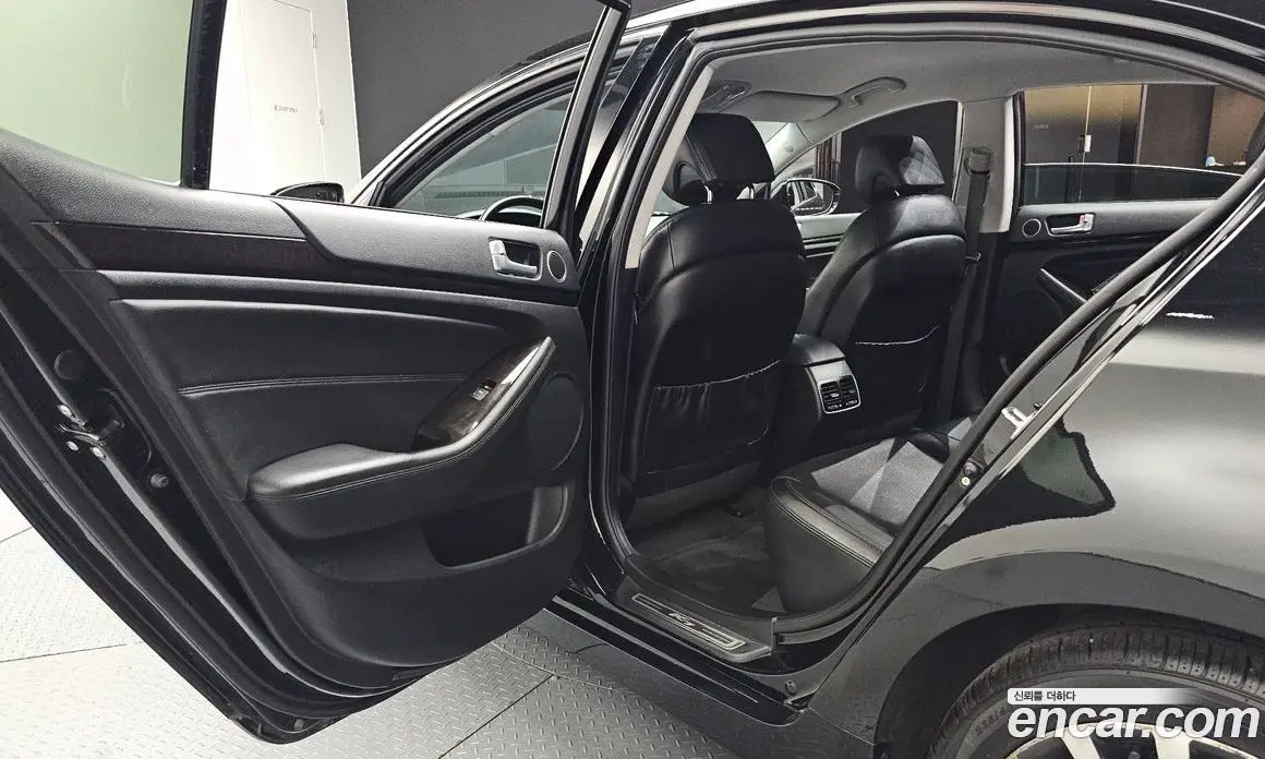 Kia K7 2013 2.4 автомат (гидро), фото 18 Kia K7 2013 2.4 автомат (гидро), фото 18