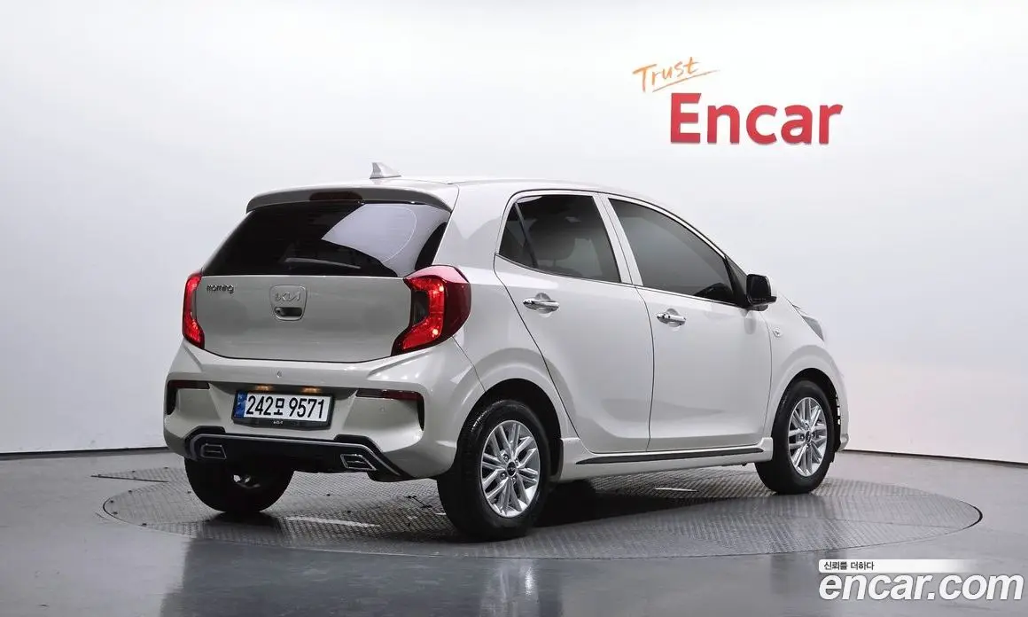 Kia Morning 2022 1.0 автомат (гидро), фото 1 Kia Morning 2022 1.0 автомат (гидро), фото 1