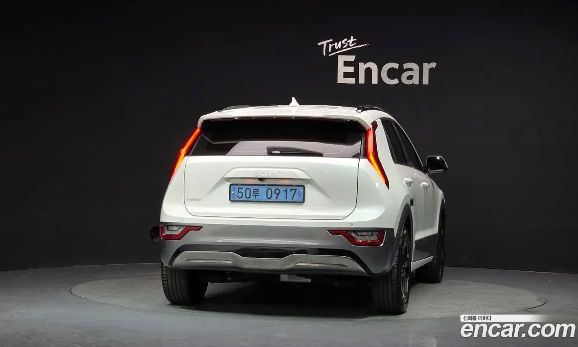 Kia Niro 2022 0.2 автомат (гидро), фото 4 Kia Niro 2022 0.2 автомат (гидро), фото 4