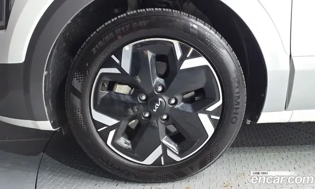 Kia Niro 2022 0.2 автомат (гидро), миниатюра 5 Kia Niro 2022 0.2 автомат (гидро), миниатюра 5