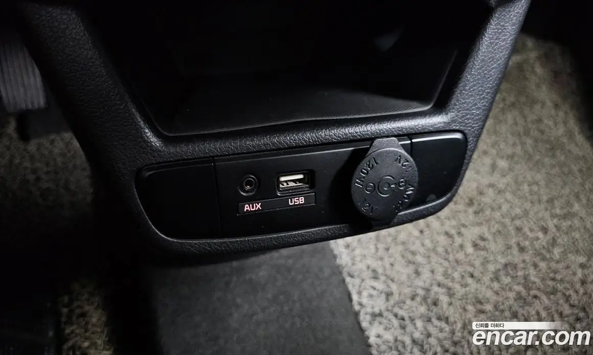 Kia Ray 2019 1.0 автомат (гидро), фото 20