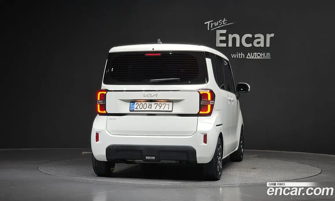 Kia Ray 2022 1.0 автомат (гидро), фото 4