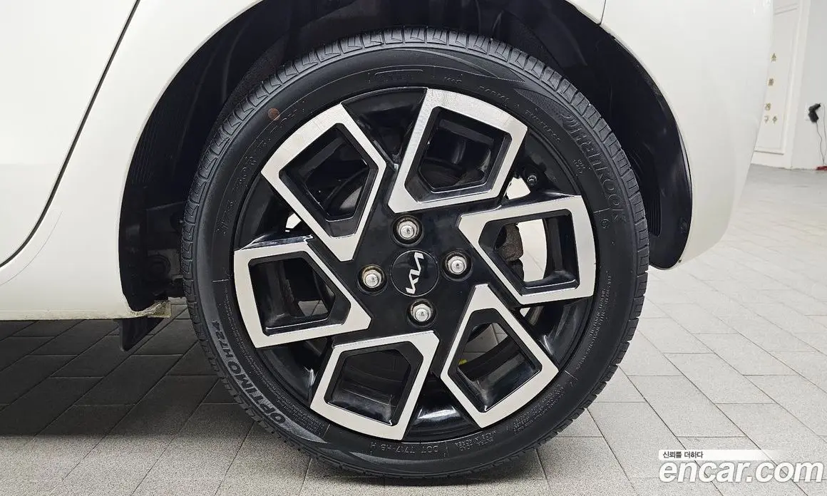 Kia Ray 2022 1.0 автомат (гидро), фото 7