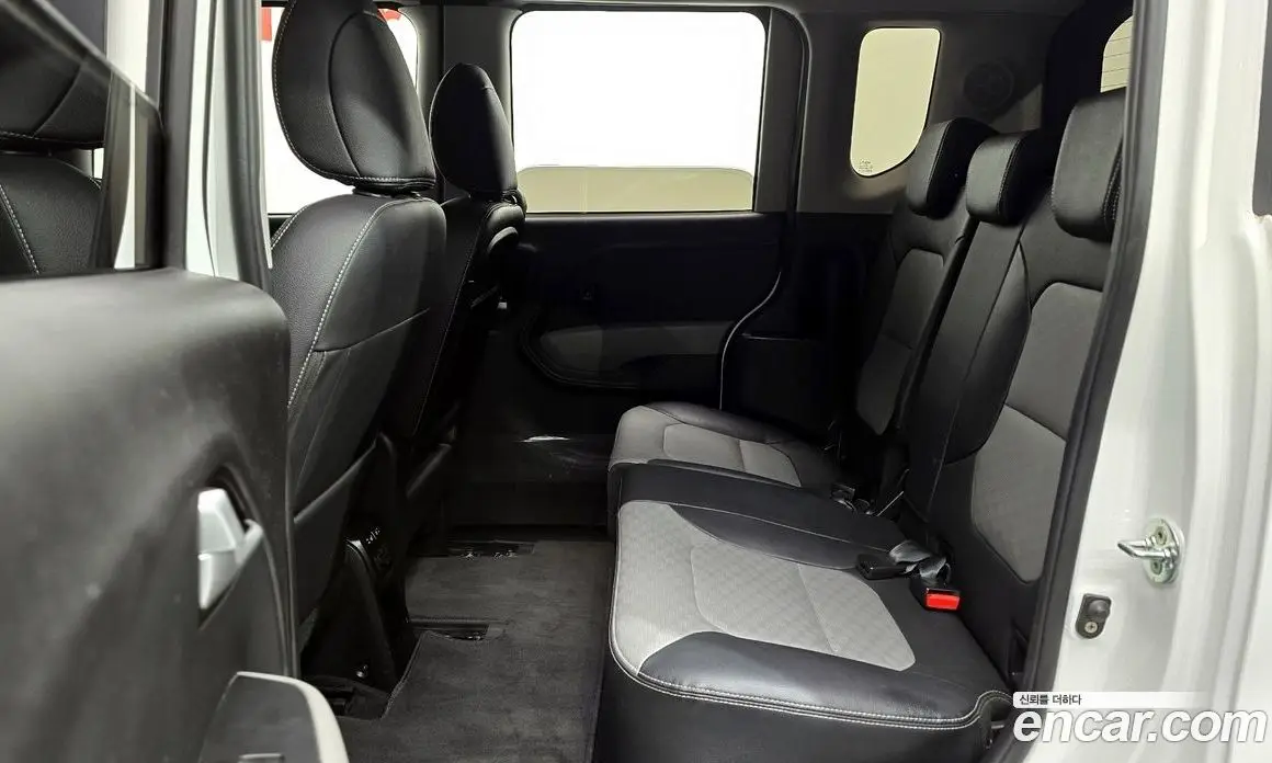Kia Ray 2022 1.0 автомат (гидро), фото 12 Kia Ray 2022 1.0 автомат (гидро), фото 12