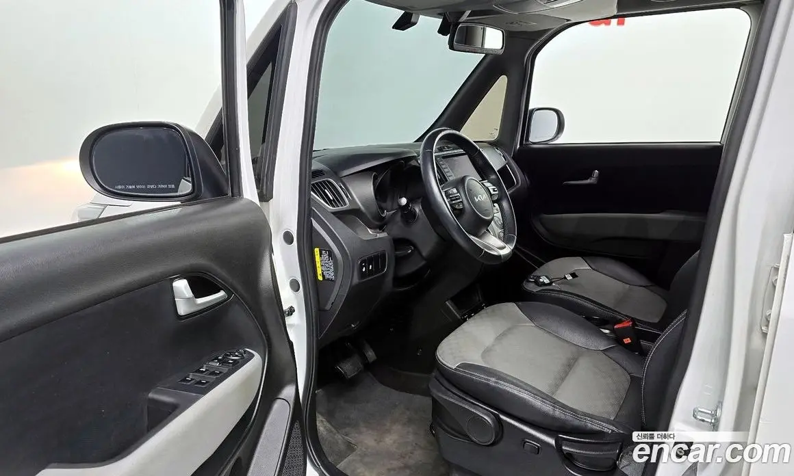 Kia Ray 2022 1.0 автомат (гидро), фото 10 Kia Ray 2022 1.0 автомат (гидро), фото 10