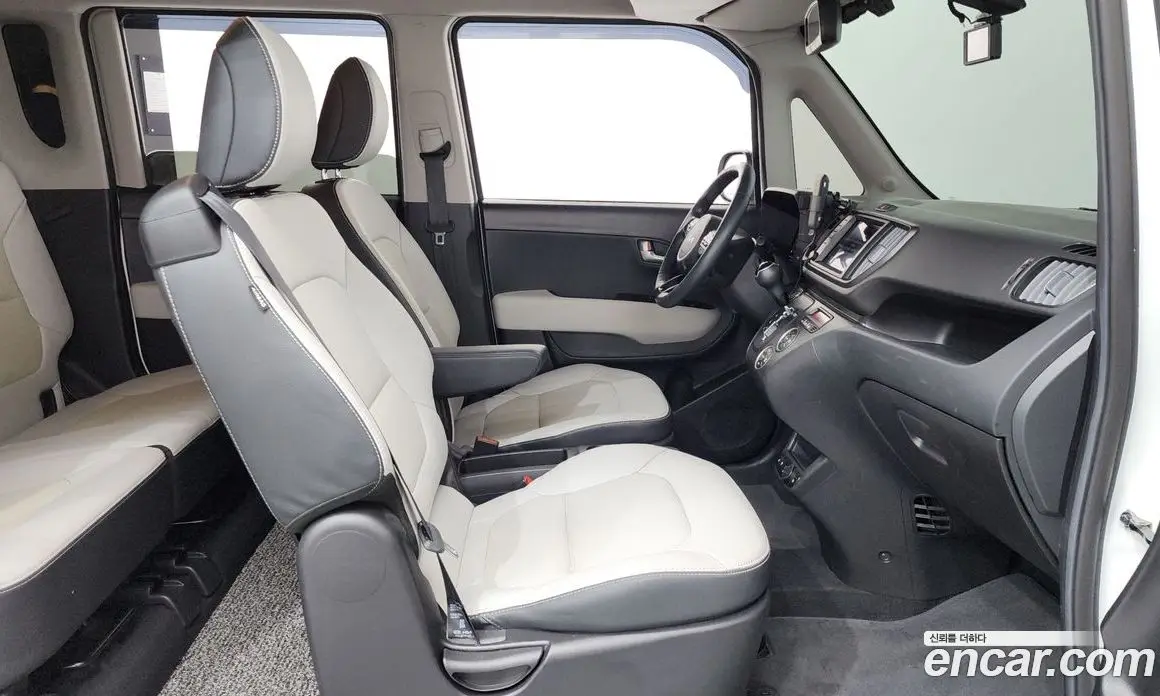 Kia Ray 2023 1.0 автомат (гидро), фото 16