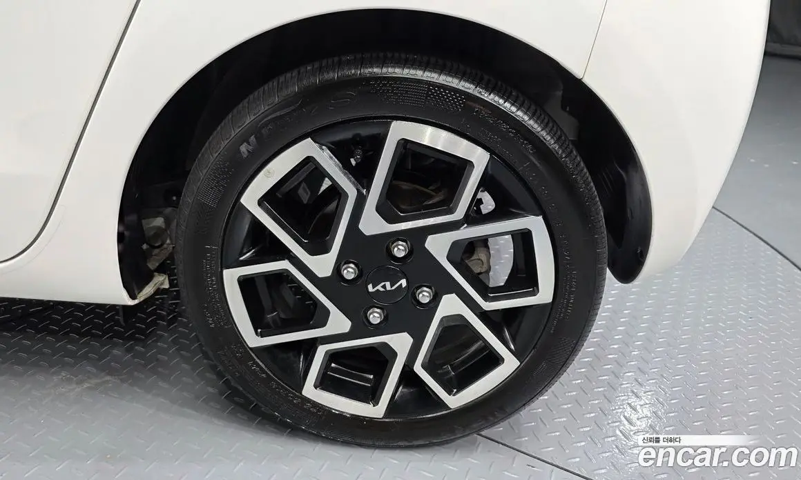 Kia Ray 2024 1.0 автомат (гидро), фото 5 Kia Ray 2024 1.0 автомат (гидро), фото 5