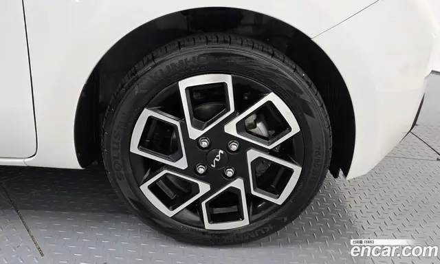 Kia Ray 2024 1.0 автомат (гидро), миниатюра 7 Kia Ray 2024 1.0 автомат (гидро), миниатюра 7