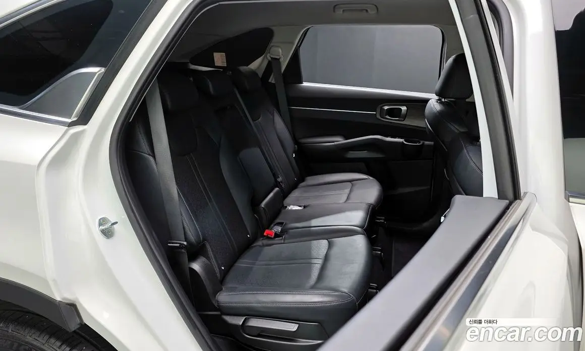 Kia Sorento 2021 2.2 автомат (гидро), фото 17