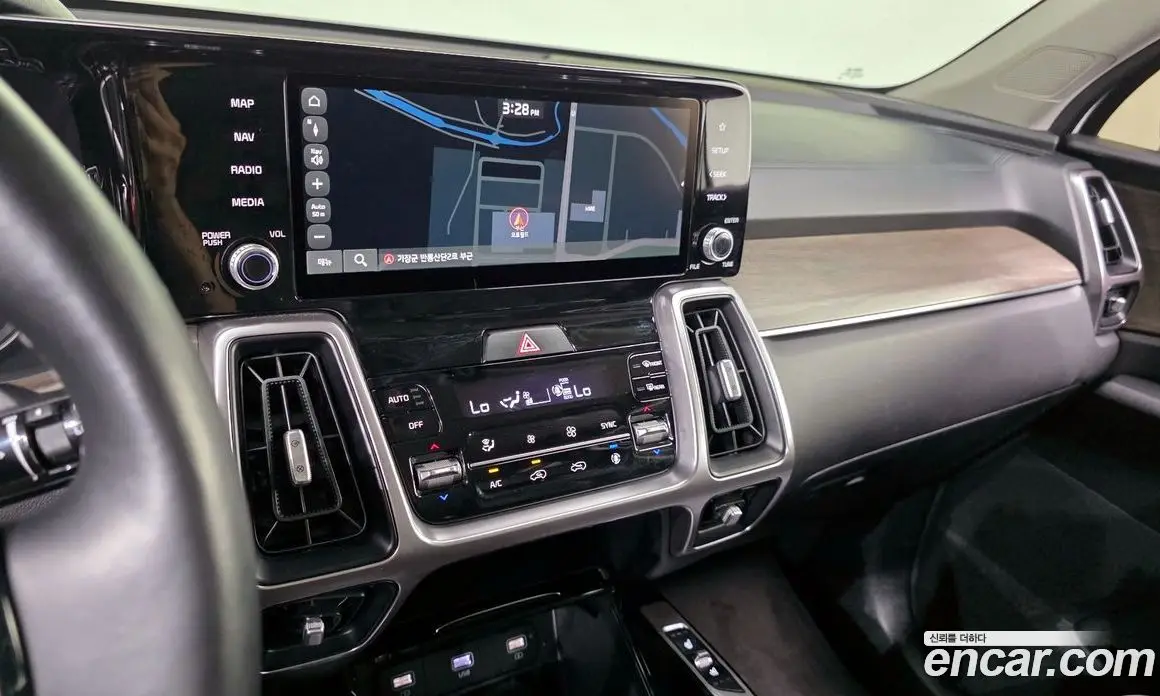 Kia Sorento 2021 2.2 автомат (гидро), фото 20
