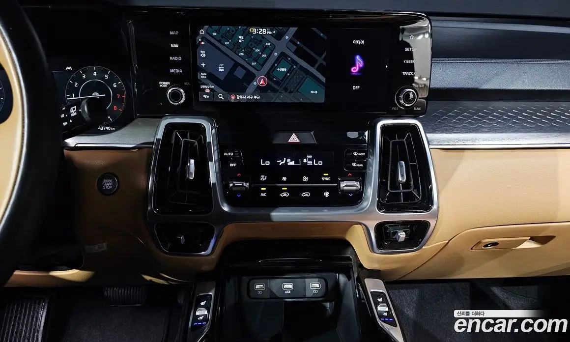 Kia Sorento 2022 2.5 автомат (гидро), фото 18 Kia Sorento 2022 2.5 автомат (гидро), фото 18