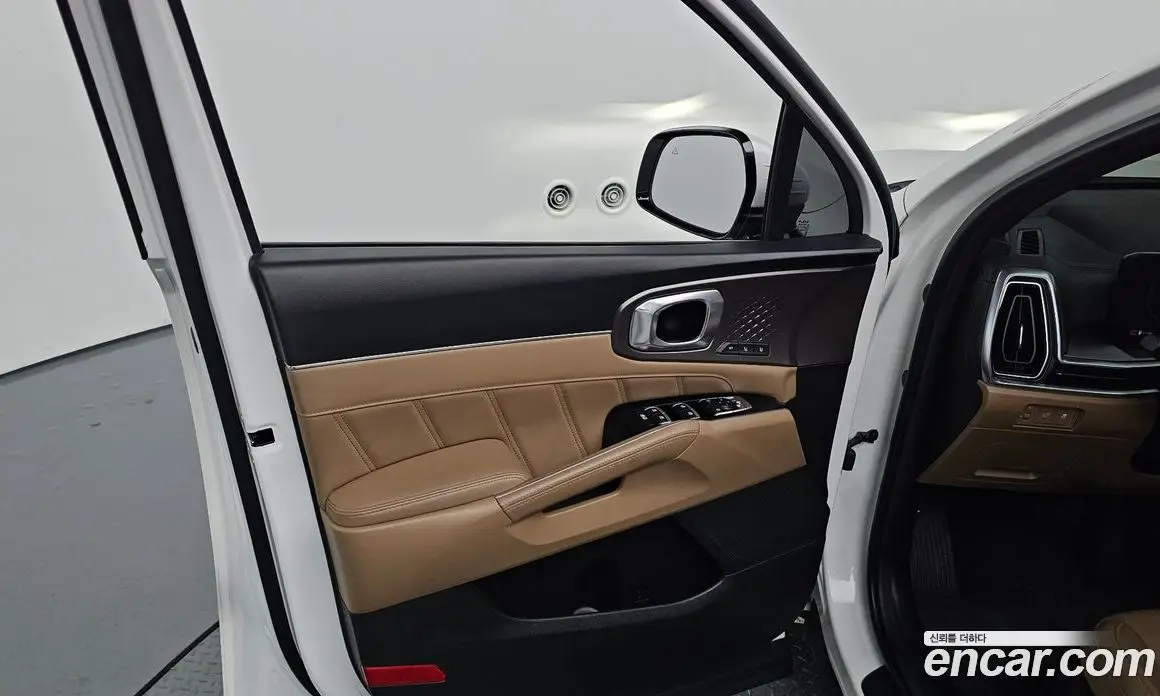 Kia Sorento 2023 2.5 автомат (гидро), фото 14