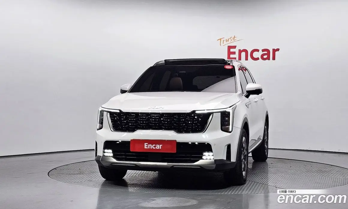 Kia Sorento 2023 2.5 автомат (гидро), фото 3