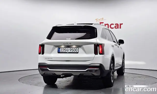 Kia Sorento 2023 2.5 автомат (гидро), миниатюра 4