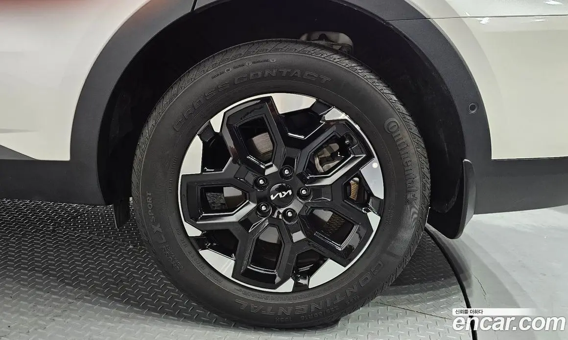 Kia Sorento 2023 2.5 автомат (гидро), фото 7