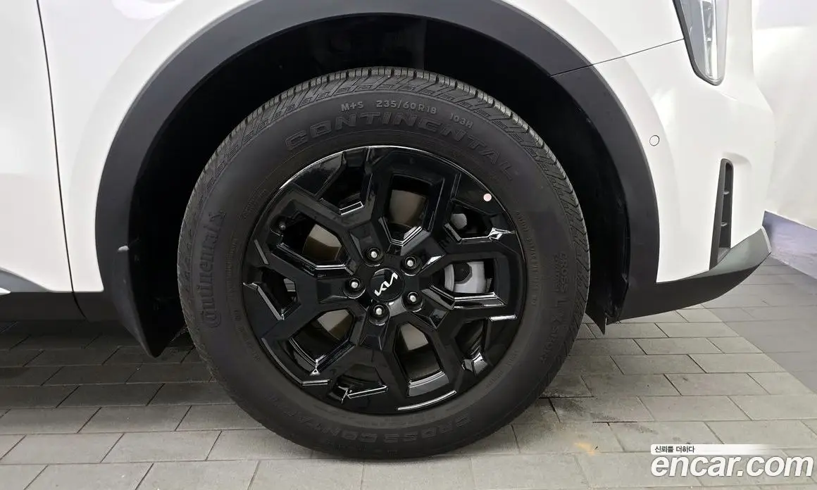 Kia Sorento 2024 1.6 автомат (гидро), фото 7 Kia Sorento 2024 1.6 автомат (гидро), фото 7