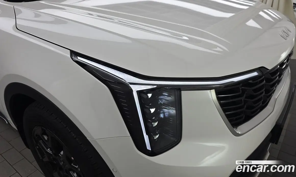 Kia Sorento 2024 1.6 автомат (гидро), фото 8 Kia Sorento 2024 1.6 автомат (гидро), фото 8