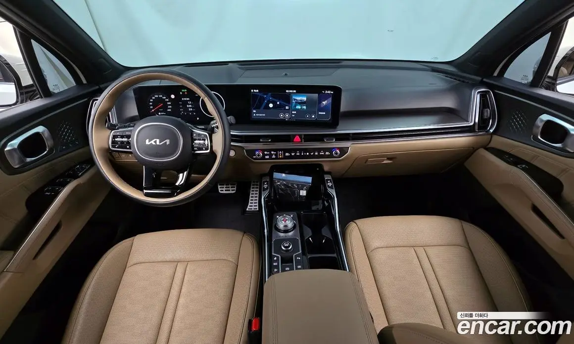 Kia Sorento 2024 1.6 автомат (гидро), фото 10 Kia Sorento 2024 1.6 автомат (гидро), фото 10