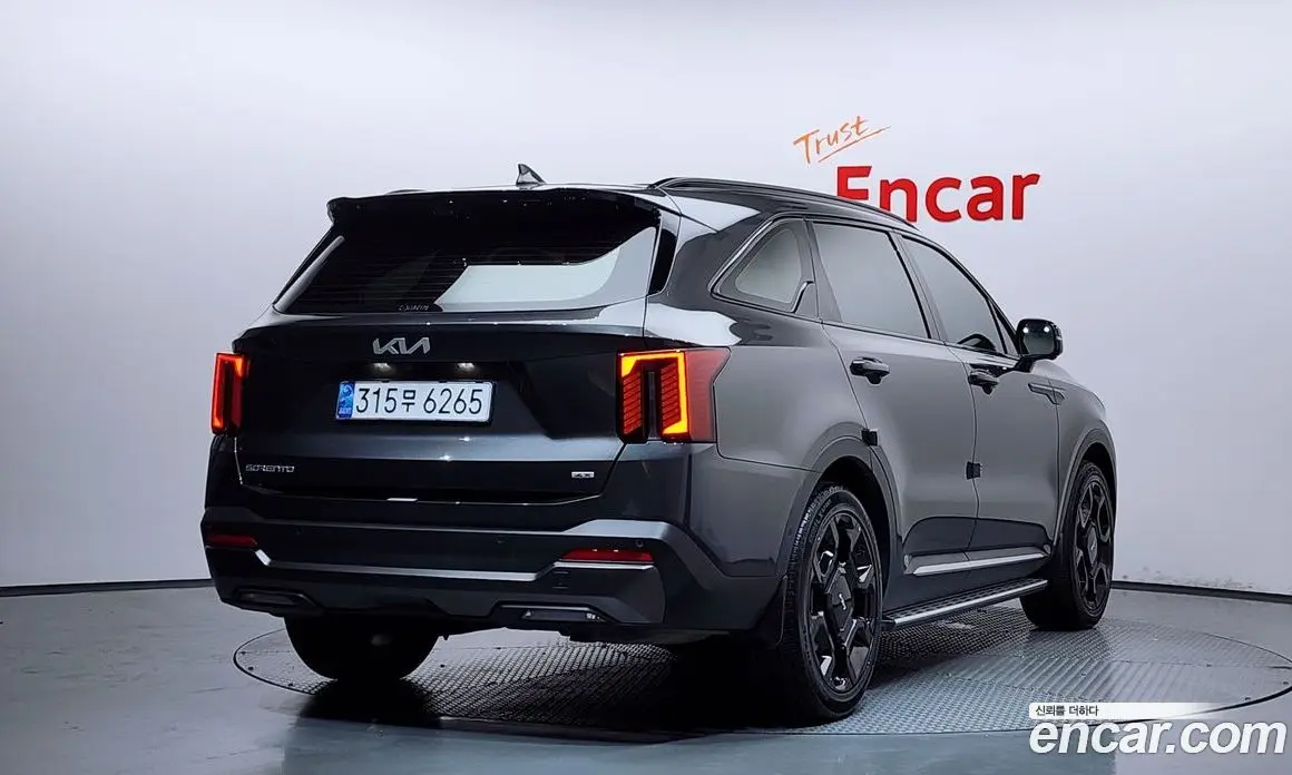 Kia Sorento 2024 2.5 автомат (гидро), фото 2 Kia Sorento 2024 2.5 автомат (гидро), фото 2