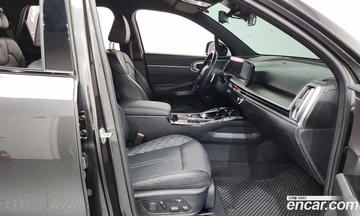 Kia Sorento 2024 2.5 автомат (гидро), фото 16 Kia Sorento 2024 2.5 автомат (гидро), фото 16