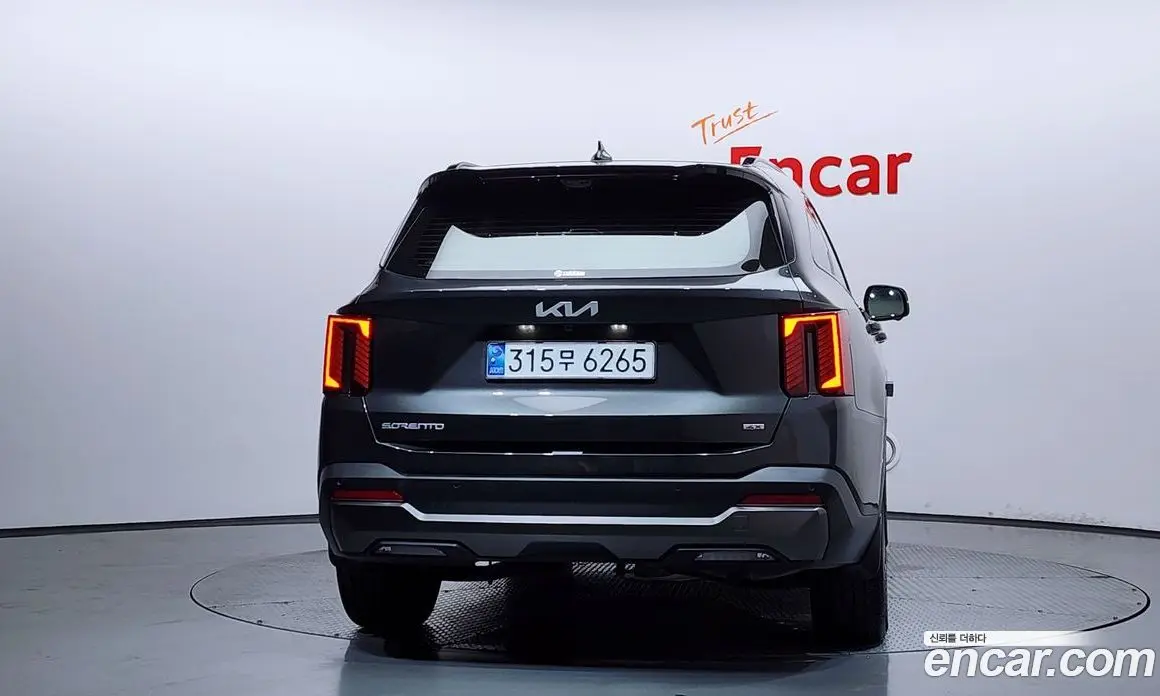 Kia Sorento 2024 2.5 автомат (гидро), фото 4 Kia Sorento 2024 2.5 автомат (гидро), фото 4
