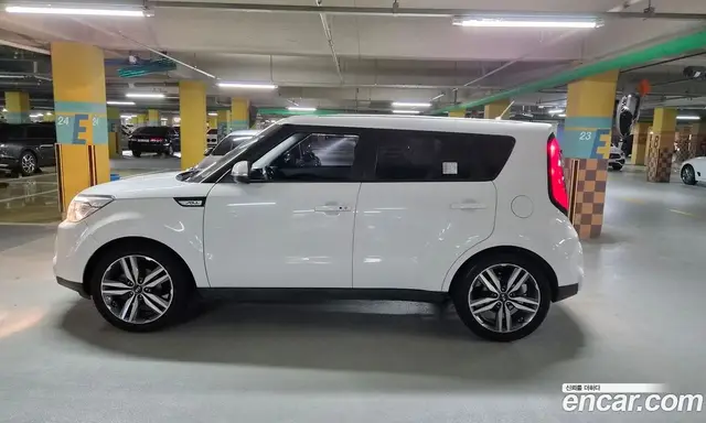 Kia Soul 2016 1.6 автомат (гидро), миниатюра 2 Kia Soul 2016 1.6 автомат (гидро), миниатюра 2