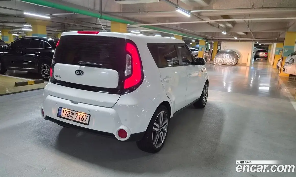 Kia Soul 2016 1.6 автомат (гидро), фото 19 Kia Soul 2016 1.6 автомат (гидро), фото 19