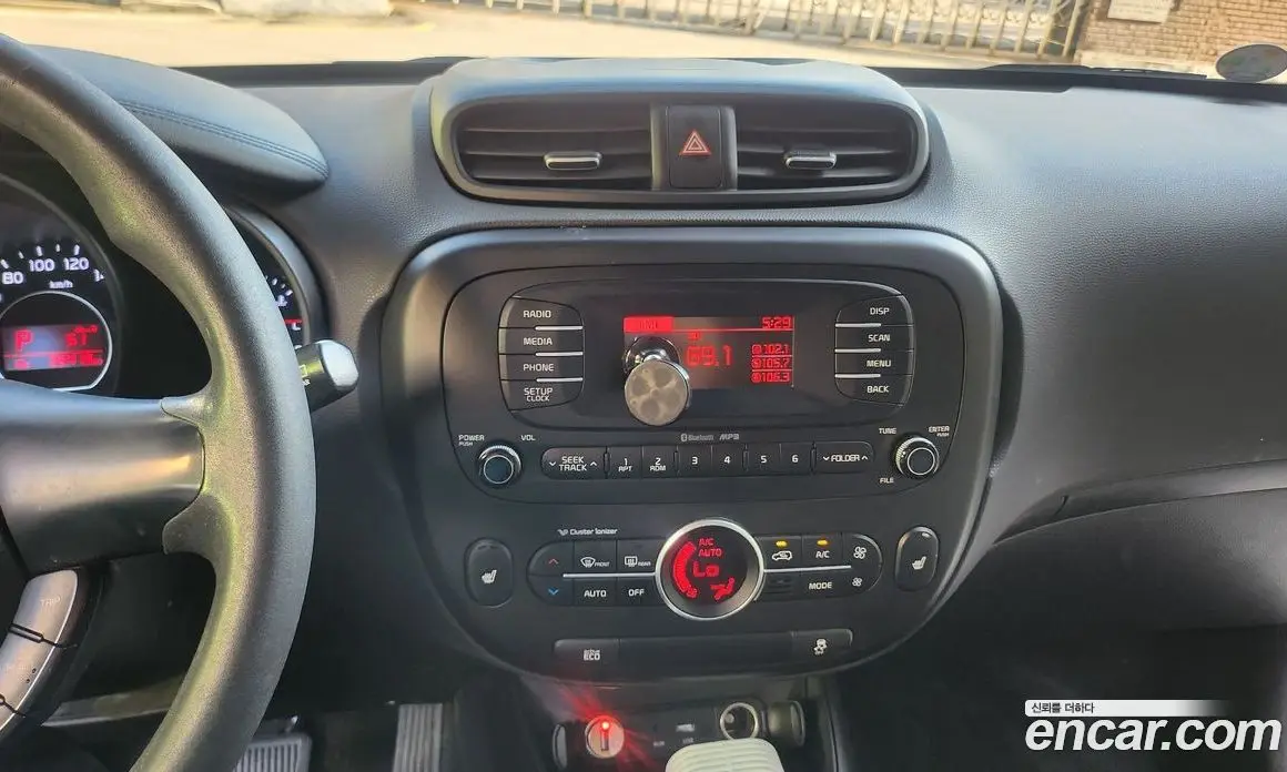 Kia Soul 2016 1.6 автомат (гидро), фото 20 Kia Soul 2016 1.6 автомат (гидро), фото 20