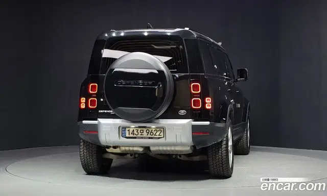 Land Rover Defender 2021 3.0 автомат (гидро), миниатюра 4