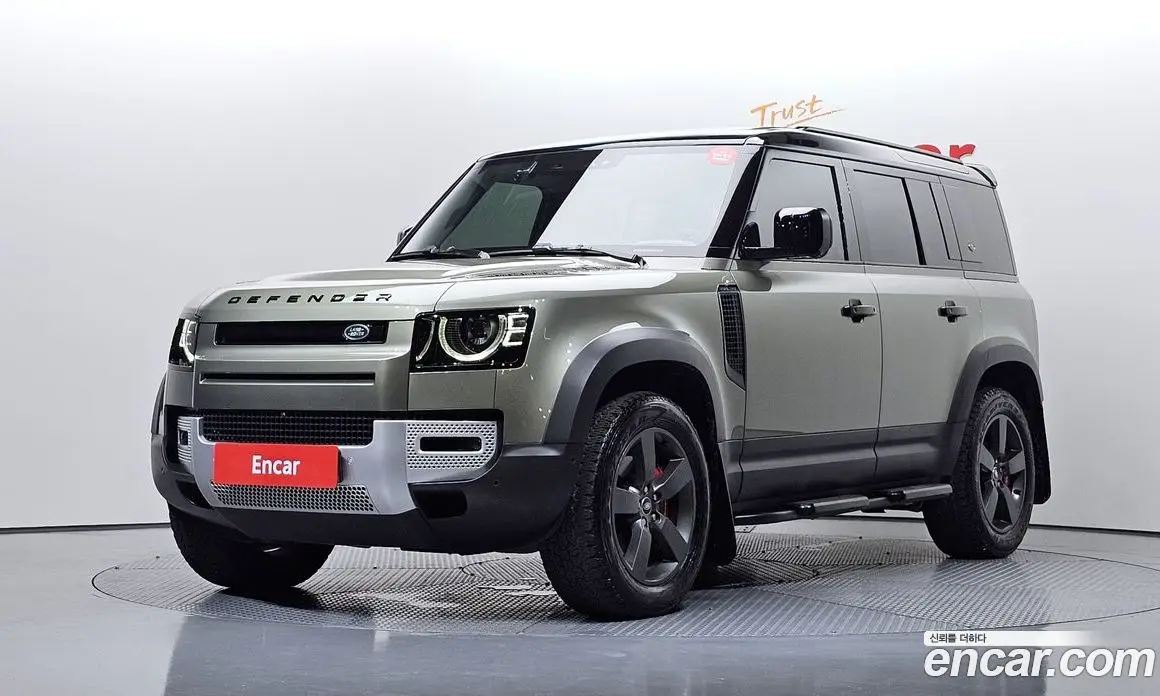 Land Rover Defender 2022 3.0 автомат (гидро), фото 1 Land Rover Defender 2022 3.0 автомат (гидро), фото 1