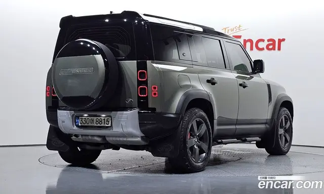 Land Rover Defender 2022 3.0 автомат (гидро), миниатюра 2 Land Rover Defender 2022 3.0 автомат (гидро), миниатюра 2