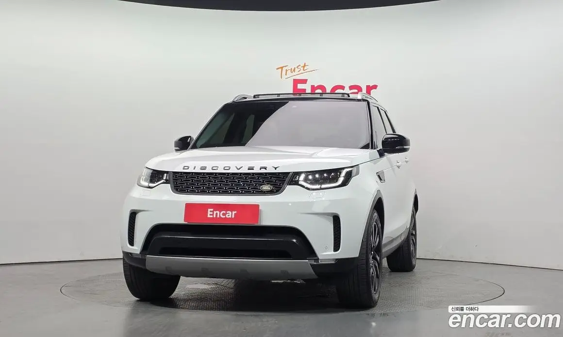 Land Rover Discovery 2019 3.0 автомат (гидро), фото 3