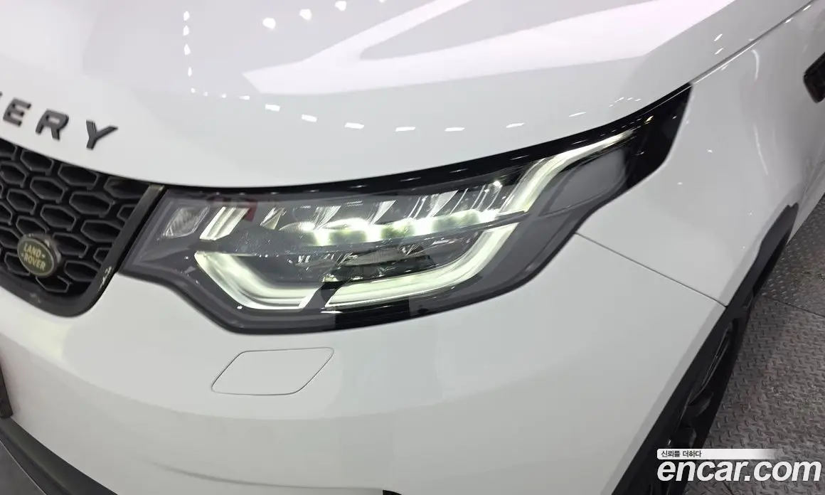 Land Rover Discovery 2019 3.0 автомат (гидро), фото 8