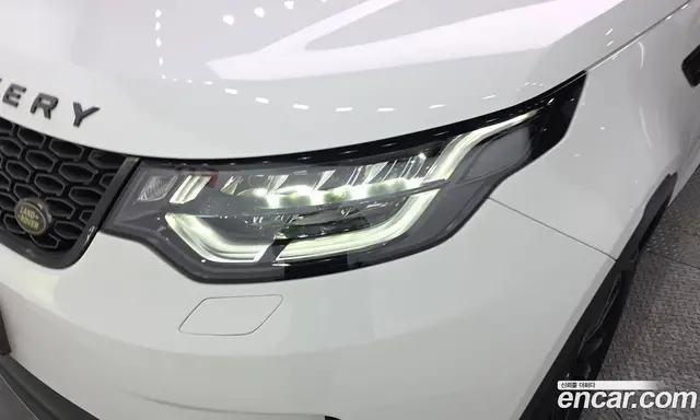 Land Rover Discovery 2019 3.0 автомат (гидро), миниатюра 8