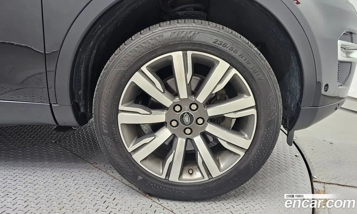 Land Rover Discovery Sport 2018 2.0 автомат (гидро), фото 7 Land Rover Discovery Sport 2018 2.0 автомат (гидро), фото 7
