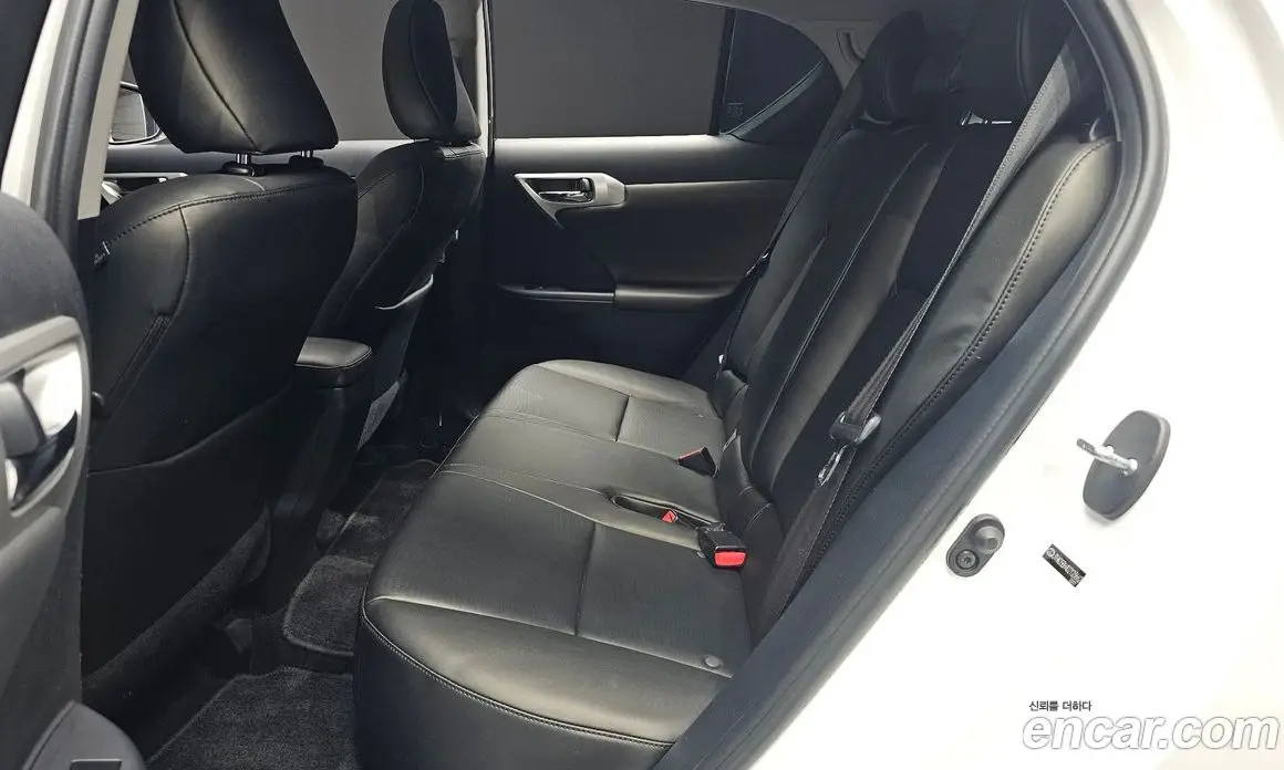 Lexus CT200h 2012 1.8 автомат (гидро), фото 16