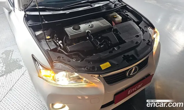 Lexus CT200h 2012 1.8 автомат (гидро), миниатюра 5