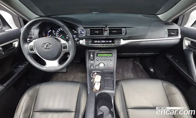 Lexus CT200h 2012 1.8 автомат (гидро), миниатюра 9