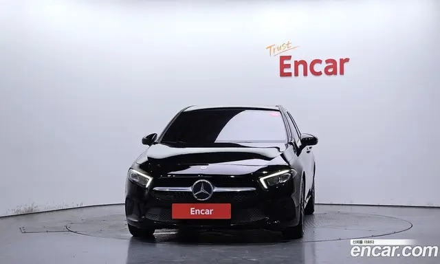 Mercedes-Benz A-Class 2021 2.0 автомат (гидро), миниатюра 3 Mercedes-Benz A-Class 2021 2.0 автомат (гидро), миниатюра 3