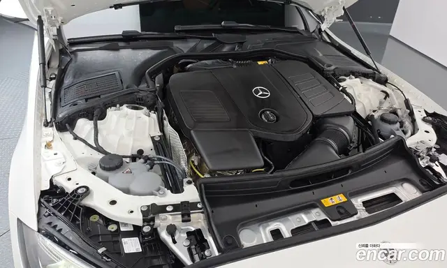 Mercedes-Benz C-Class 2025 2.0 автомат (гидро), миниатюра 6 Mercedes-Benz C-Class 2025 2.0 автомат (гидро), миниатюра 6