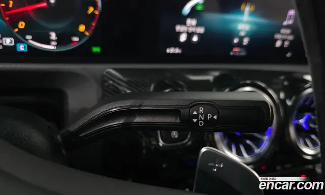 Mercedes-Benz CLA-Class 2021 2.0 автомат (гидро), миниатюра 12