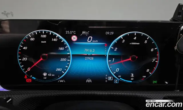 Mercedes-Benz CLA-Class 2023 2.0 автомат (гидро), миниатюра 11 Mercedes-Benz CLA-Class 2023 2.0 автомат (гидро), миниатюра 11