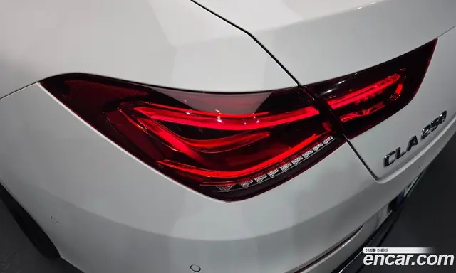 Mercedes-Benz CLA-Class 2023 2.0 автомат (гидро), миниатюра 9 Mercedes-Benz CLA-Class 2023 2.0 автомат (гидро), миниатюра 9