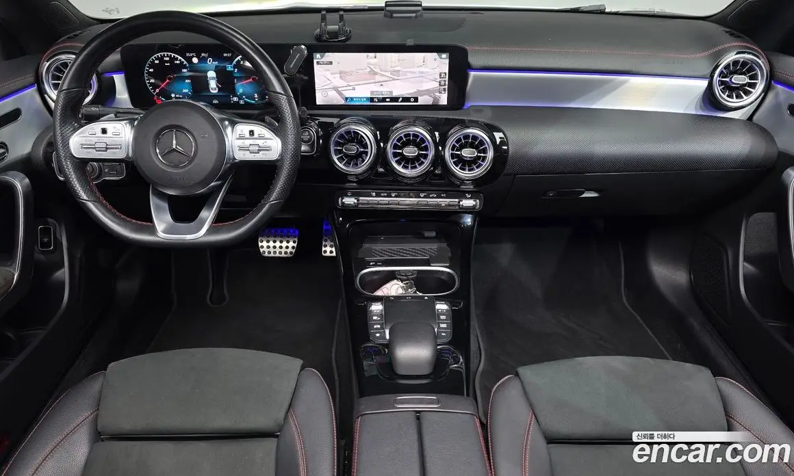 Mercedes-Benz CLA-Class 2023 2.0 автомат (гидро), фото 10 Mercedes-Benz CLA-Class 2023 2.0 автомат (гидро), фото 10