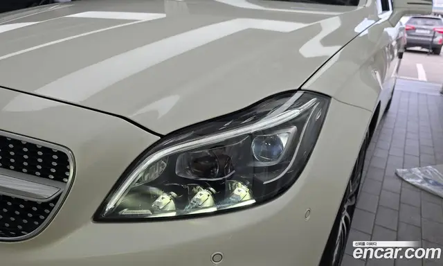Mercedes-Benz CLS-Class 2017 2.1 автомат (гидро), миниатюра 8 Mercedes-Benz CLS-Class 2017 2.1 автомат (гидро), миниатюра 8