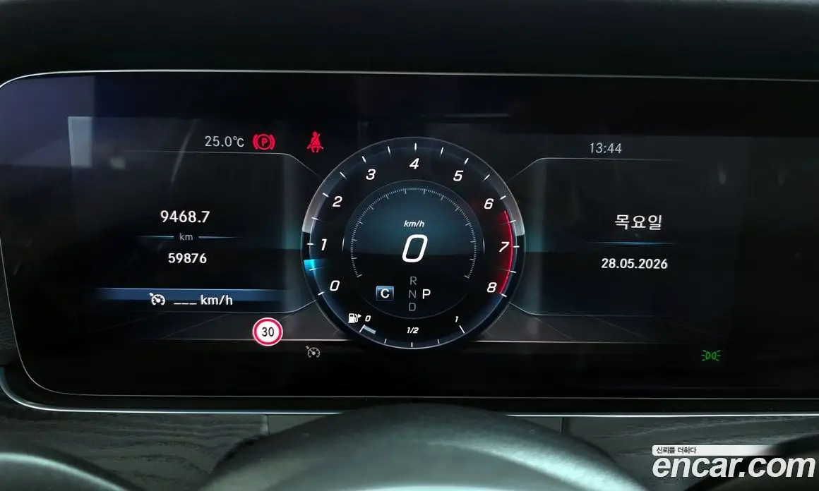 Mercedes-Benz E-Class 2019 2.0 автомат (гидро), фото 11