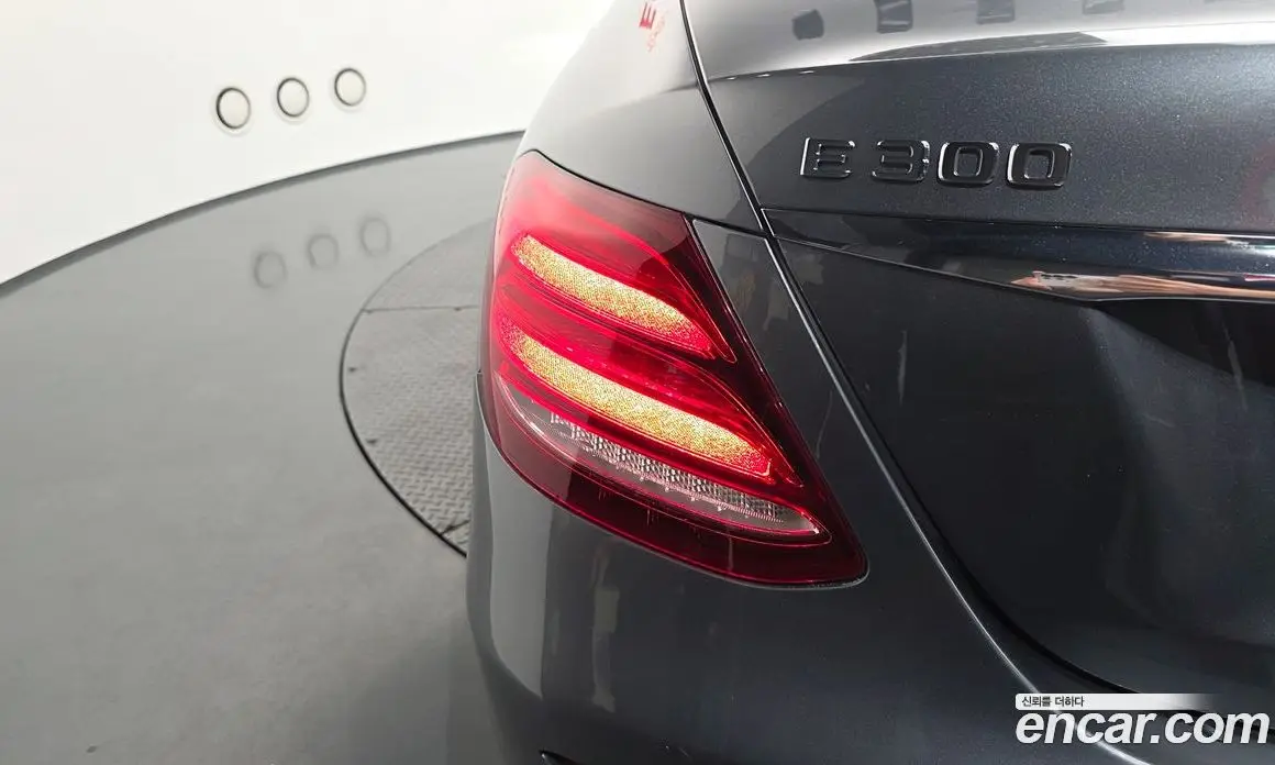 Mercedes-Benz E-Class 2019 2.0 автомат (гидро), фото 9